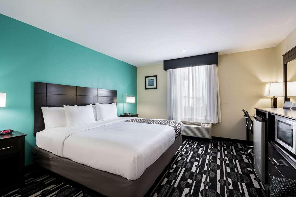 Baymont By Wyndham Oklahoma City Bricktown Номер фото